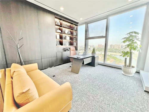 国贸大厦 2258㎡办公室 10元/平米/天